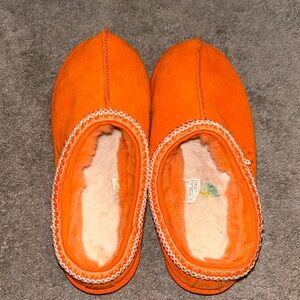 Ugg slippers
